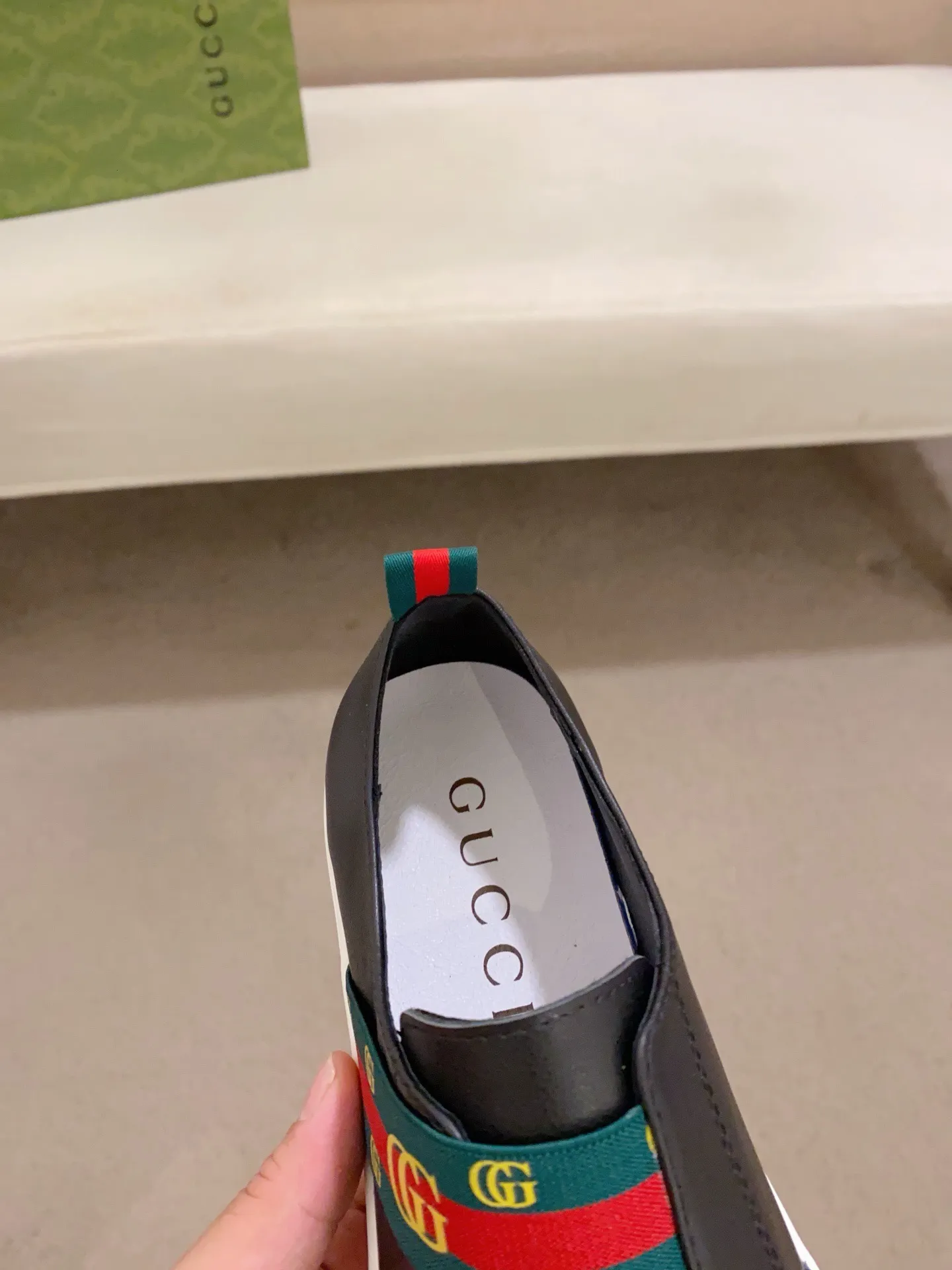 Men's clothing and shoes💰 440💰🇮🇹🇮🇹GUCCI (Gucci) top 🔍🔍 spring and summer models are on sale at the same time, the upper 🇮🇹 imported Italian first-layer cowhide, fully imported sheepskin lining 💪💪, completely 1⃣️compared 1⃣️Reproduction🇮🇹💪💪, ⚠Sole: The original sole is specially provided by the original factory, the exclusive movable molded sole is super comfortable, ⚠Original factory follow-up goods, 🔍🔍high quality, you can enter and leave the counter at will, welcome to compare⚠. Code number:38-44